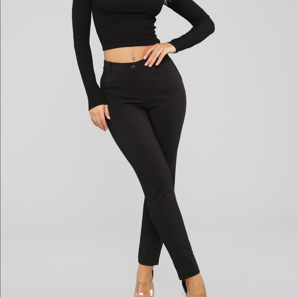 FashionNova skinny stretch black pants